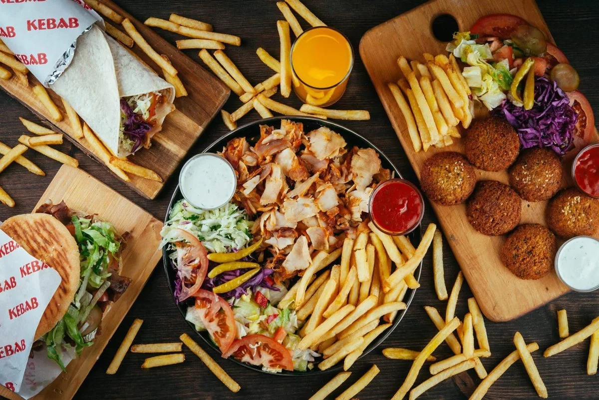 يقدم الاطباق التركية والهندية والباكستانية